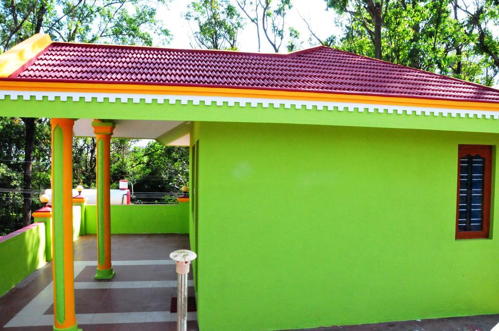 Akashadeepa Homestay Madikeri Exterior photo
